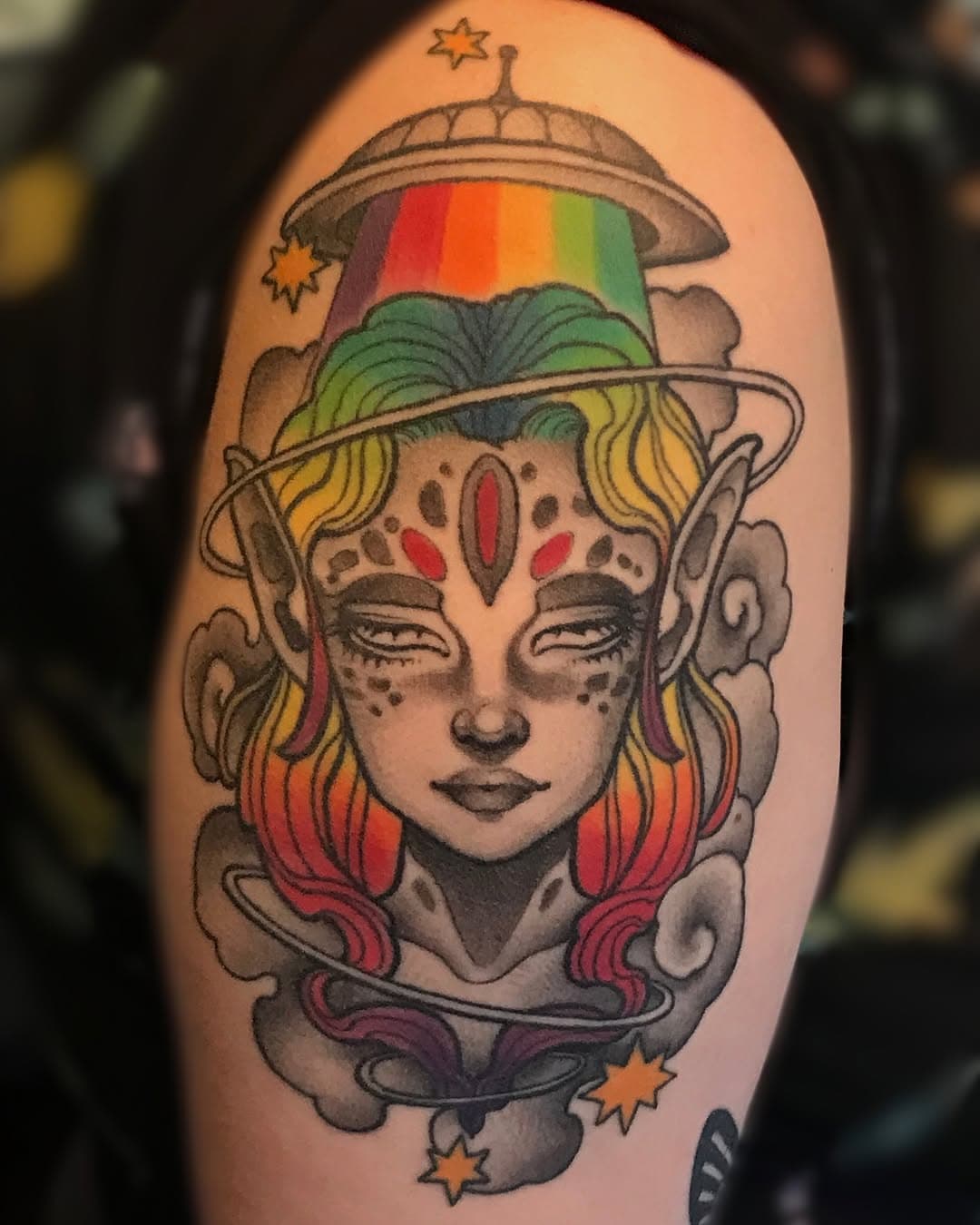 🌈Technicolor Rainbow Alien Babe!✨
I never posted this healed tattoo from a few years ago, I found this photo again and I just had so much fun with her! I love the rainbow hair and mix of color and black and grey. I’d love to do more colorful stuff or ladies with rainbow hair this year!
.
#rainbowtattoo #colorfultattoo #alientattoo #neotrad #neotradtattoo #neotraditional #neotraditionaltattoo #atlantatattooartist #illustrativetattoo