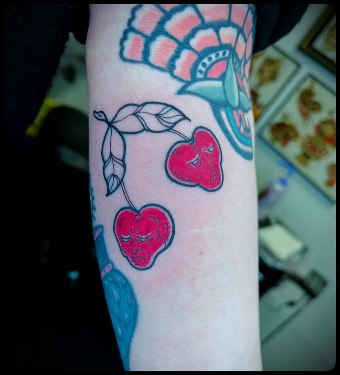 Cherry guys for Cara from @triona.doyle_ 
.
.
.
.

#blackworktattoo #tattoobelfast #belfasttattoo #belfasttattoostudio #belfasttattooartist #occult #occulttattoo #blackinktattoo #blacktattoo #folkart #skullduggerytattoo #handtattoo #flowertattoo #esoteric tattoo #woodcuttattoo