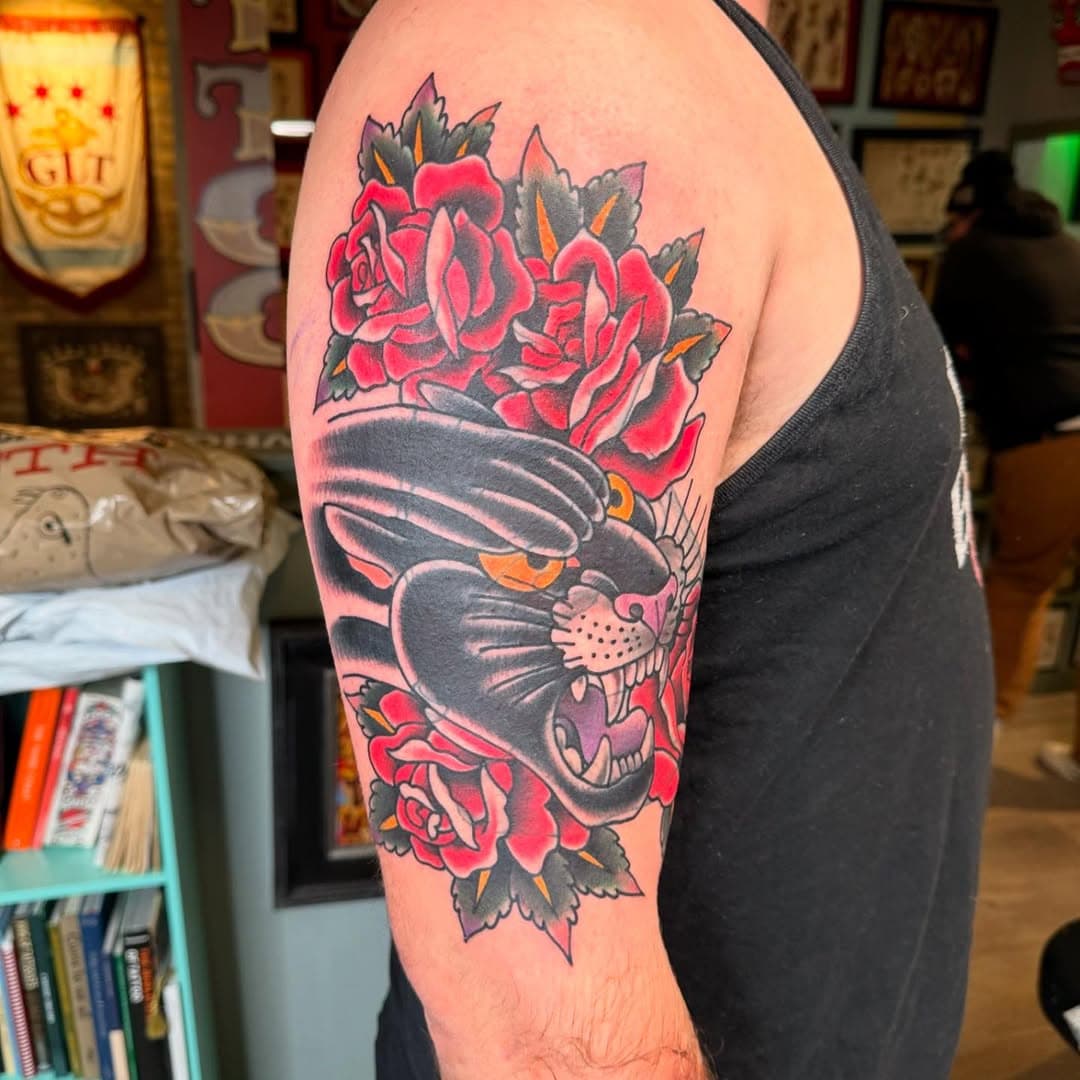 Walk-in cover up by @nickcolella 
Cover ups and reworks can also be walk-ins. 
Street shop tattooing at its finest done with respect 7 days a week.