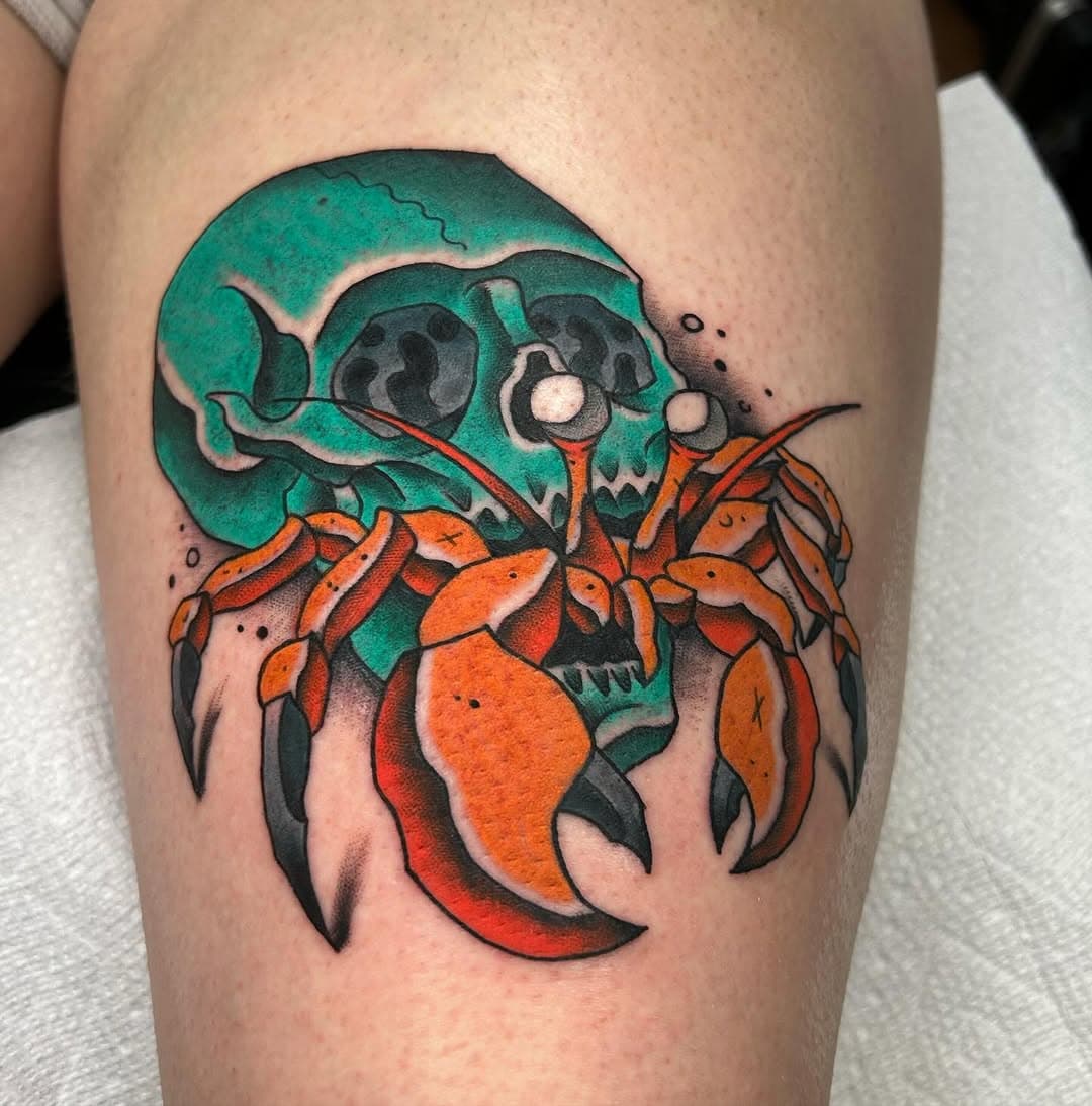 Crab flash,thank you to @megan_cielak for nabbing this fun one up 🙏🏻 I have LOTS of time open, hmu to get in the books 
•
•
•
•
•
#chicagotattooartist #chicagoartist #chicago #colortheory #chitown #tattooist #colortheorytattoo #tattooer #illinoisartist #illinois #lombardartist #inkedgirls #chicagotattoos #illinoistattooartist  #chicagotattoo #illustration #traditionaltattoo #lombardtattooshop #lombardtattoo #colortattoo #blackandgraytattoo #neotraditional #neotraditionaltattoo #traditionaltattoochicago #realismtattoo #neotraditionalchicago #japanesetattoo #neojapanesetattoo #tattoo #inked