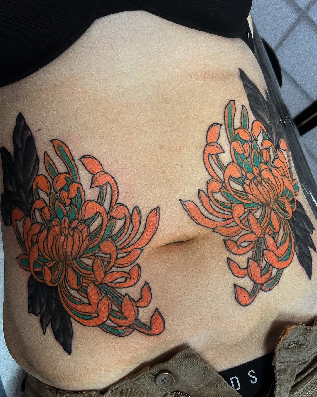 Thank you Jarv 🙏🏻 @oldsoultattoostudio * 
* 
*
* 
*
* 
* 
* #tattoos #tattoodaily #TAOT #bodyart #tattooed #inked #ink #tatts #instatattoo #art #tats #design #illustration #instaart #body #neotraditional #instadaily #newtattoo #TattooistArtMagazine #d_world_of_ink #oldsoultattoostudio #colourtattoo #chrysanthemum #chrysanthemumtattoo