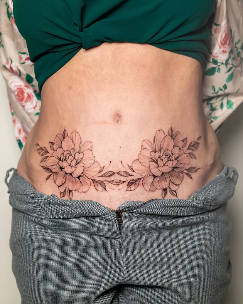 Przewiń w prawo👉🏻
Julia odwróciła uwagę od blizny, tatuując delikatne kwiatki🌸

Zapisy DM lub⬇️

📍 ul. Koszykowa 49A
☎️ 609 980 964
💌studio@juniorink.pl

#floraltattoo #coverblizn #blizny #bliznapocesarce #tatuaże #studiotatuażu #TatuażWarszawa #tattoowarsaw #warsawtattoo #studiotatuażuwarszawa