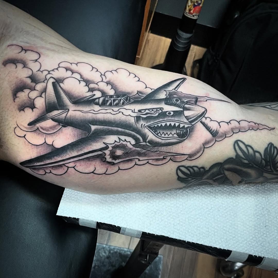 Super fun WW2 bomber made for the one and only @realjohnnyvetrano! Thank you for your continued support homie! Made here at the one and only @gatecitytattoo. Booking for March and April. Get atcha boy for some fresh dermagraphics..