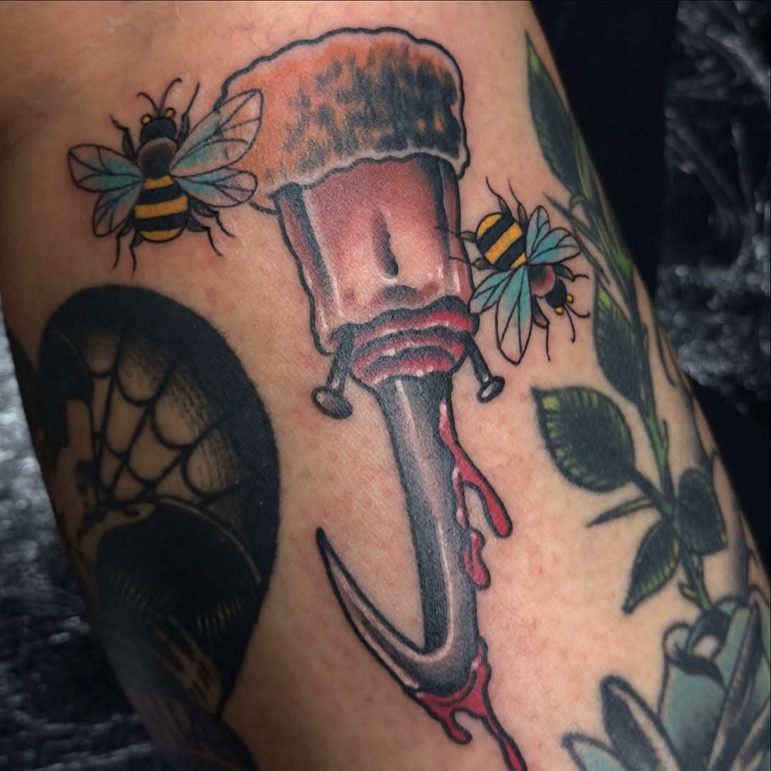 Candyman hook! *Now Booking*
#candyman #neotraditionaltattoos #tattoo #tattoos #goldenruletattooroosevelt #aztattooer