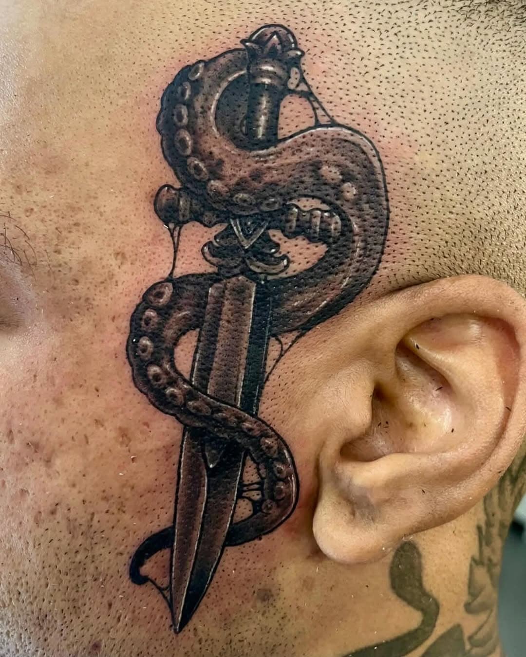 TGIFriday, here’s something new from resident artist @kumathetattooer #tattoo #bluffcity #bluffcitytattoo #memphis #memphistattoo #memphistattooshop #memphistattoostudio  #tennessee #tennesseetattoostudio #tn #tntattoo #tntattoostudio #901 #choose901 #weare901  #bom #bestofmemphis #memphisisit #edgedistrict #memphisedgedistrict