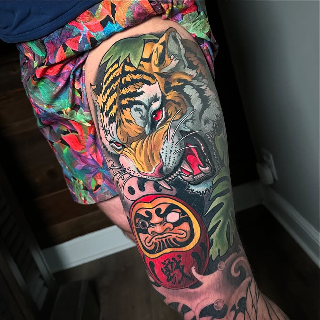 Finished up this top section of Wills leg sleeve 🐯