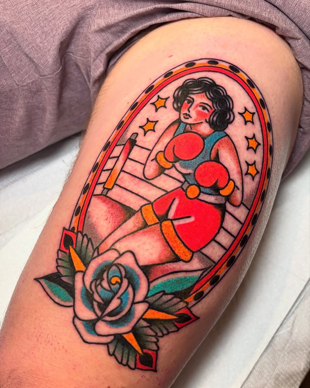 Merci Maxime! 

🔴BOOKING OUVERT EN TOUT TEMPS🔴

Fait avec ;

@fantasiaartsupply 
@bngtattoosupply 
@pantherainkcanada 
@discover_needle 
@discover.device 

#boxing #boxingladies #traditionalboxingtattoo #traditionaltattoo #oldschooltattoo #quebeccity #limoilou
