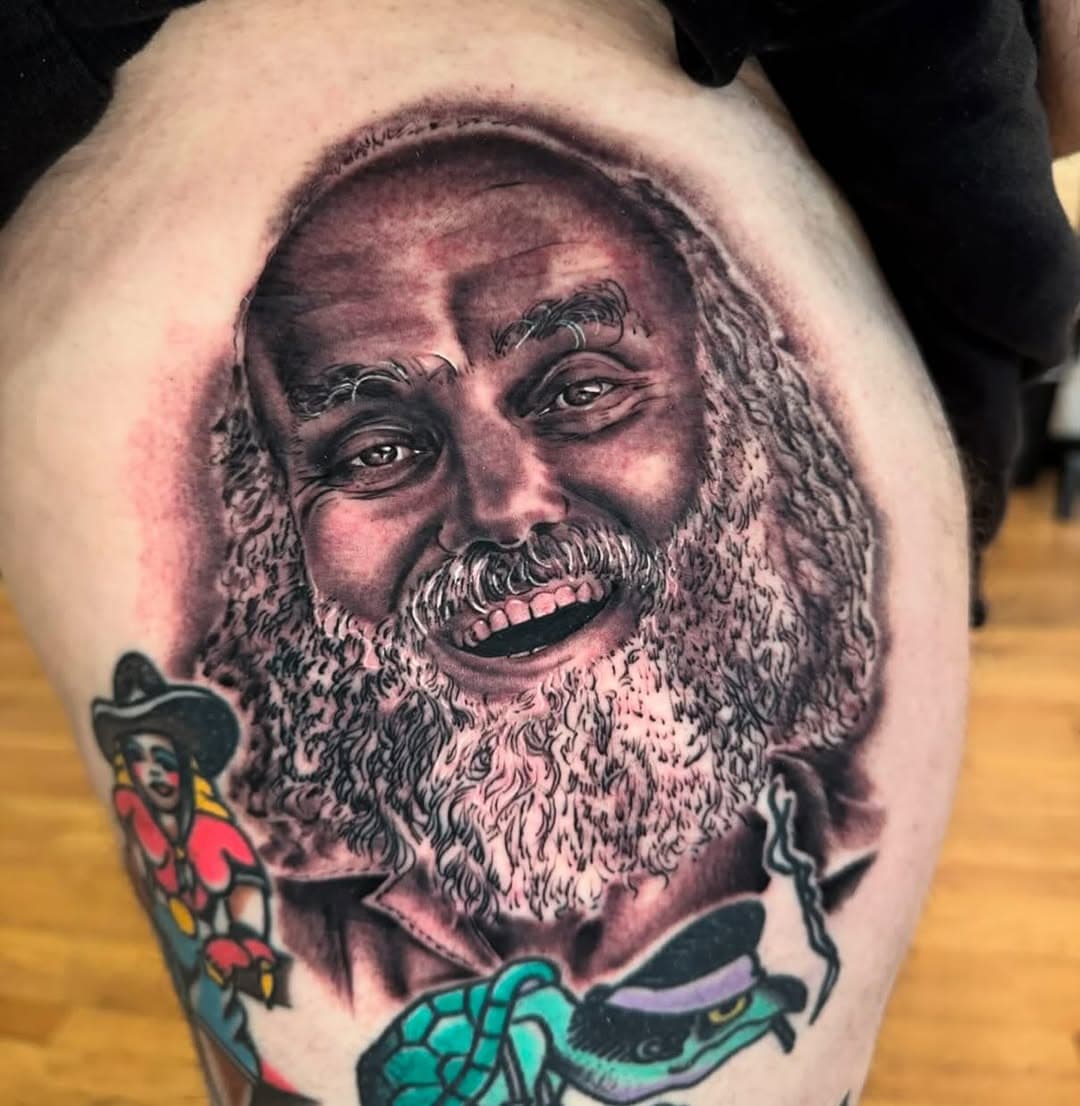 Ram Dass! By @arseneautattoo 
Be here now.