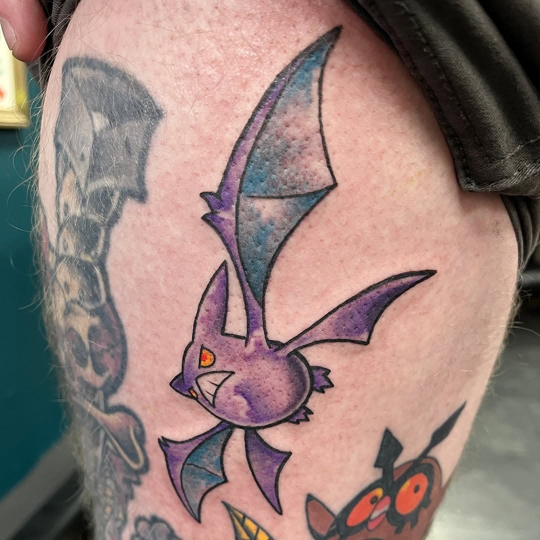 A Crobat for @matthewfkerr!

Happy Birthday!! 🎂 🖤