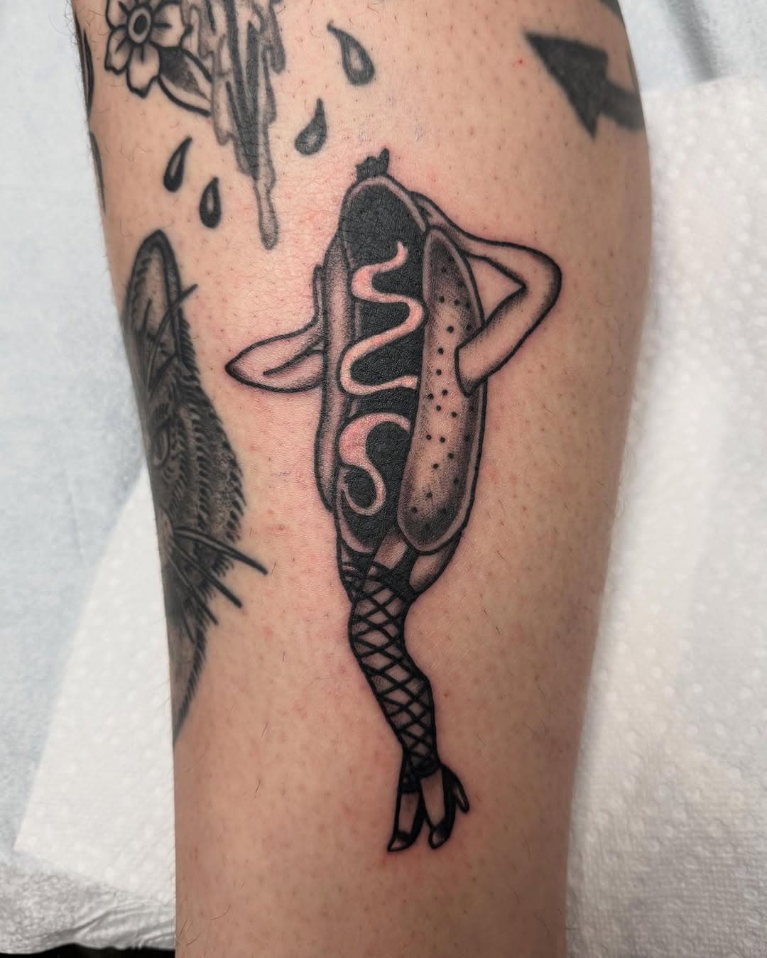 🖤 🌭 #Goth #hotdog #blackwork #blackworkerssubmission  #blxckink #darkart #darkartists #jerseycitytattoo #newjerseytattooartist #gothtattoo #gothtattoos