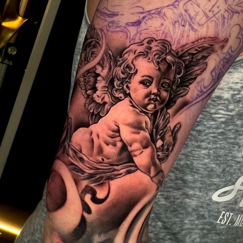 LIL‘ ANGEL 👼🏽

in progress ⏳ 

𝐛𝐲  @arturo.tattooer 🤞🏽

DM FOR BOOKING 📥

𝑾𝒉𝒂𝒕𝒆𝒗𝒆𝒓 𝒖 𝒕𝒉𝒊𝒏𝒌’ 𝒘𝒆 𝒊𝒏𝒌.

📞 015204801880

📍Hongkongstraße 06,
 20457 Hamburg

𝑻𝒂𝒕𝒕𝒐𝒐 𝑭𝒂𝒔𝒉𝒊𝒐𝒏

.

.

.

.

.

.

.

.

.

.

.

#hamburg #hafencity #ink #inkdrawing #inktattoo #inkart #inkaddict #inklife #inkmaster #inkmaster #tattoo #tattoos #tattooed #tattooing #picoftheday #tattoostudio #piercingstudio #fyp