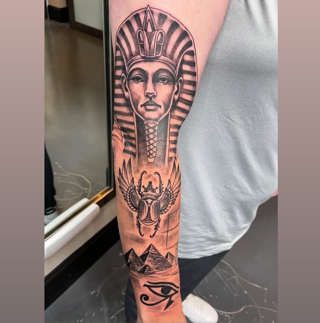 Ink that tells the tales of ancient gods. 🐍✨ #EgyptianTattoo  @brucetat2 

🔗Portfolios and booking link in bio 🔗
Thanks for looking 👀
South Carolinas most recommended custom tattoo studio ⭐️⭐️⭐️⭐️

#egyptian #sctattooartist #sctattooshop #southcarolina #tattoo #tattoos #tattooed #tattooist #tattooartist #tattooartistmagazine #tattoosnob #tattoosofinstagram #ink #inked #inkedmag #inkstagram #inkaddict #inkfreakz #inkjunkeyz #igtattoo #instatattoo  #bnginksociety #traditionaltattoo #blackandgreytattoo #coastalcarolina #tattooart #tattooing #artist