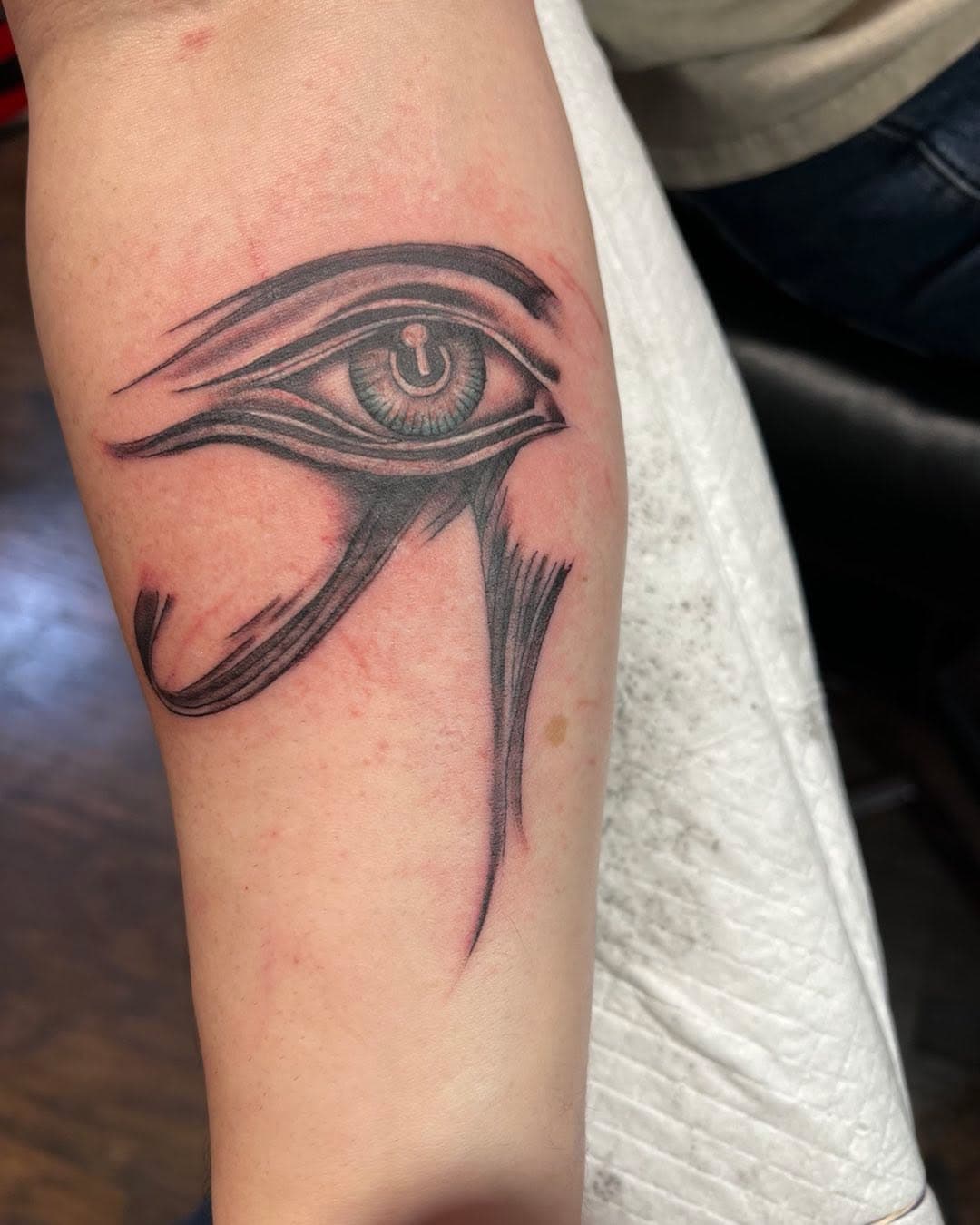 Tattoo by Jason D at Gilded Heart Tattoo, 211 East First Street, Newberg Oregon, 97132