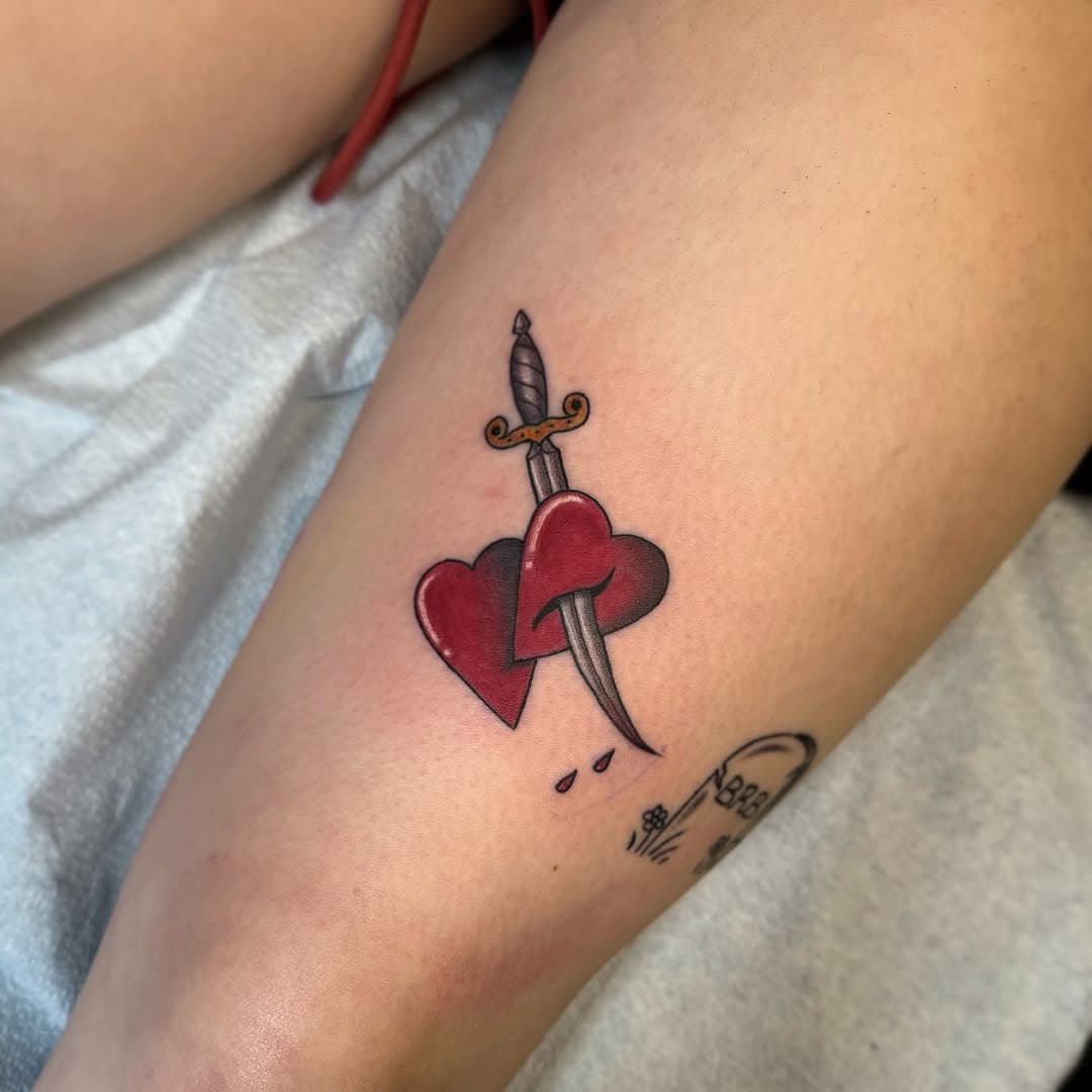 Happy (belated) Valentine’s Day 🖤🖤 Did this from my flash sheet. Super rad. Thanks for looking.
.
.
.
#tradionaltattoo #colortattoo #swordtattoo #hearttattoo #tradstyle #cttattooartist #sheltonct