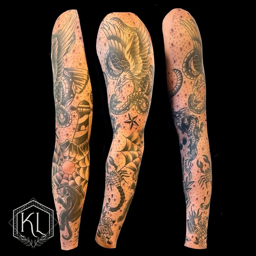 Repost from @kloesche_tattoo
•
Everything #healed except the #nauticalstar and stars and dot background. Done at @eves_ink_tattoo. 

#tattoo #nofilter #art #artist #tattooartist #ohio #ohiotattooers #ohiotattoo #dayton #daytontattoo #cincinnati #cincinnatitattoo #springboro #evesink #springborotattoo #springborotattooshop #femaletattooartist #tattoolikeagirl #kloesche #creative
#traditional #eagle#panther#spiderweb.