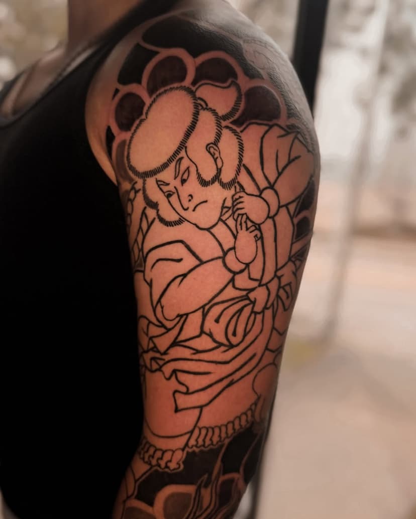 Unryu Kuro sleeve I’ve been working on for Miguel. Thank yall for trusting me with such insane projects, can’t wait to do more like these!
.
#irezumi #irezumicollective #japanesesleeves #procreate #irezumidisciples #tattooshop #houstontattoo #tattoodesign