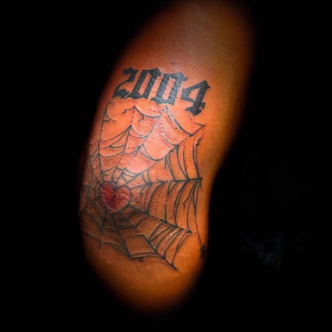 2004.
Artist: Inki 🧿
-
#explore#explorepage#viralvideos#post#tattooshop
#inkiadore