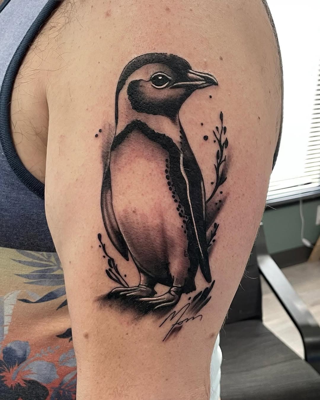 Exceptionally meaningful memorial piece for today’s client. Thank you for the trust, and for sharing your stories. 

Thanks to @deadlynorthsupply for game changing Tex Reaper cartridges and next level service 

#cochrane #cochranetattoo #calgary #calgarytattoo #penguin #rockhopper #love #yyc #artist #tattooist #family #bowvalley #newzealand #Antarctica #cochraneartist #bodyart #calgaryzoo #penguins #mom