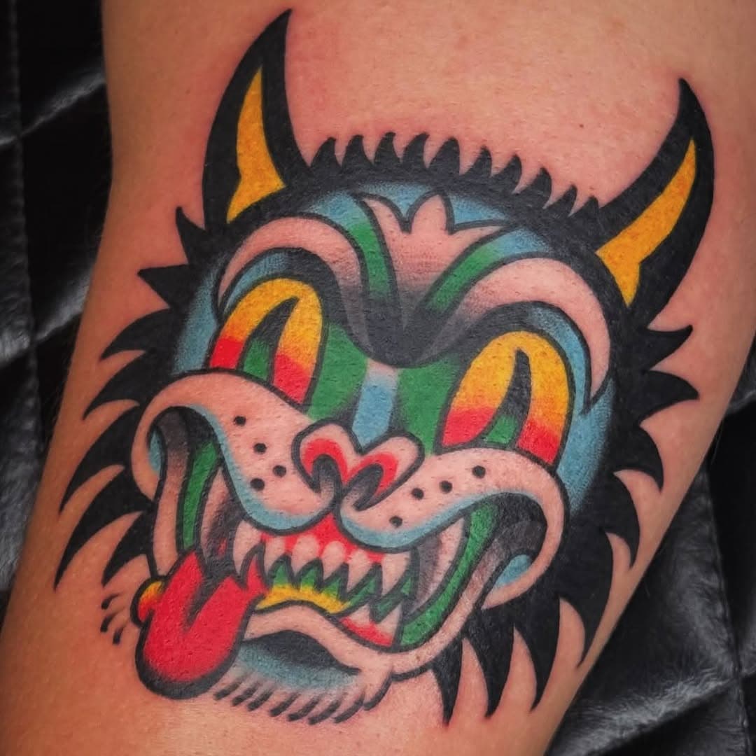 Cool cat by the coolest cat @michaelsaunders_tattoo  #philly #forevervalentinetattoo #michaelsaunderstattoo