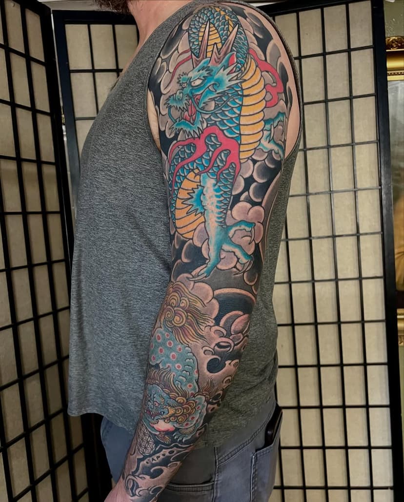 Dragon and foo dog sleeve made @cobracustomtattoo 
.
.
.
.
.
.
.
.
.
.
#tattoo #japanesetattoo #irezumi #foodogtattoo #foodog #shishi #dragontattoo #dragon #peony #cobracustomtattoo #jaeaudettetattoo #greattattoo #massachusetts #plymouth #newengland #rhodeisland #401 #508 #alliancetattoosupply #lineageneedles