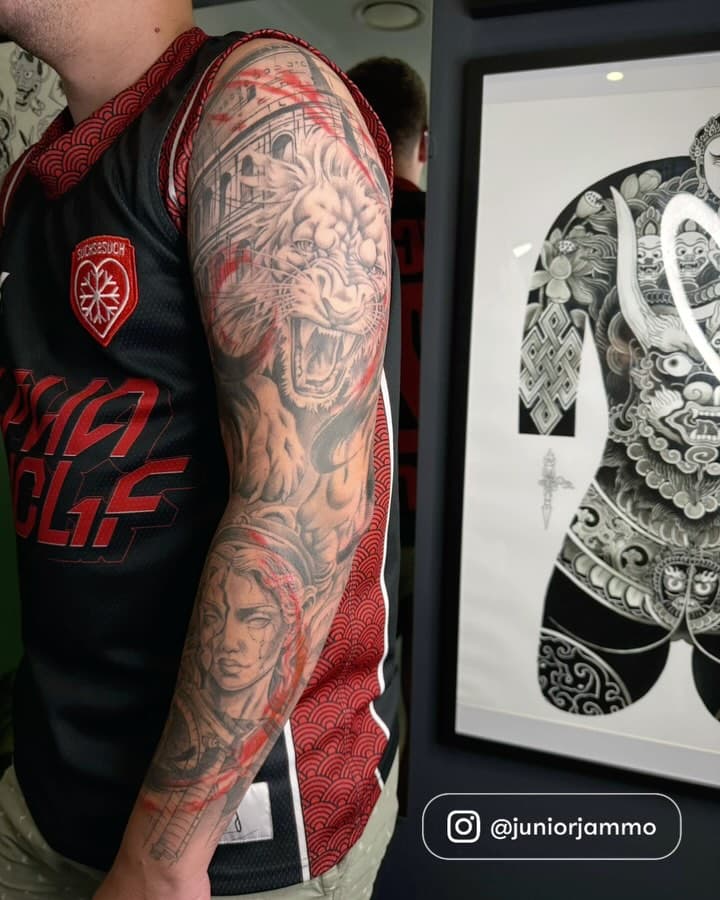Sleeve completed for Alex recently! Tattooed at your @tailormadetattoo 

My next consult day is coming up soon and booking fast.
To enquire about your tattoo idea, email me at infotailormadetattoo@gmail.com or call 0423176620 during studio hours today ✨

#tattoo #brisbanetattoo #brisbanetattooer #spartawarrior #liontattoo #rometattoo #romanwarrior #gladiator #gladiatortattoo #noirtattoo #trashpolkatattoo #colloseum #blackandgreytattoo #realistic #realistictattoo #yourtailormadetattoo #tailormadetattoobrisbane #sleeve #sleevetattoo #insta #instagram #happy #photography