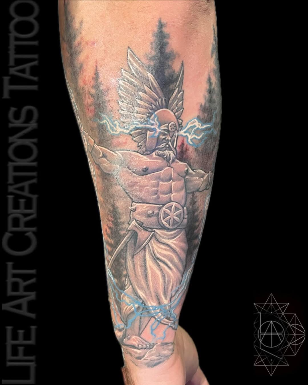 More work to finishing up on this super fun project: 

In Slavic mythology, Perun is the god of thunder, lightning, storms, rain, war, law, fertility, and oak trees. He is also the god of the sky and the supreme god of the pre-Christian pantheon. 

#lifeartcreations  #tattoo #art #losangelestattooartists  #tattooshop  #love #customtattoo  #armtattoo  #peruntattoo  #gods #blackandgreytattoo  #colortattoo  #grandioso  #sleevetattoo  #ripyaro  #slavicmythology