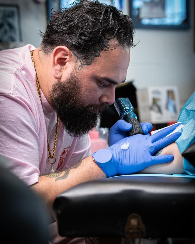 👉🏼Unbeatable quality at the best prices! Whether you’re craving bold black & white or eye-catching full color, we’re here to bring your vision to life. Walk in or book an appointment—it’s all about your vibe. No-pressure consultations, just pure creativity. Stop by, feel the buzz, and let’s make your next tattoo unforgettable! 

📌Availability: Appointments and spontaneous walk-ins welcome.
📍Location: 2551 Ventura Blvd, Camarillo, CA
⏰Hours of operation: 11am - 7pm (holiday hours subject to change). 

Please visit our website at bonedeeptattoo.com and schedule a good day/time for fresh ink. Our tattoo artists: @jstarbard @sillysamii808 @flawless_ink805 @elisaillustrates @iggyink @lukereigtattoos 

#bonedeep #bonedeeptattoos #camarillotattoo #camarillotattooshop #camarillo #tattoo #tattooshop #tattooreels #tattoophotography #venturacounty #venturacountytattooshops #tattooshopsnearme #tattoofestivals #tattooart #tattooideas #tattoodiscounts #tattooartist