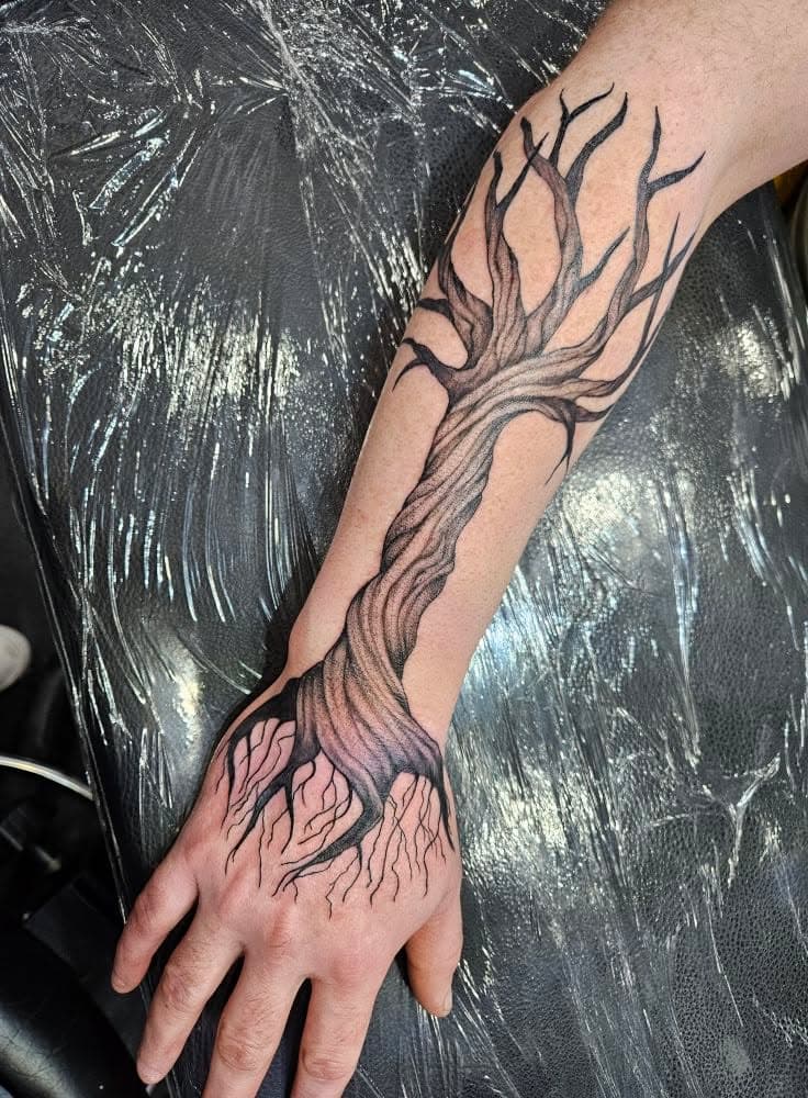 Freehand tree 🌳 ♥️