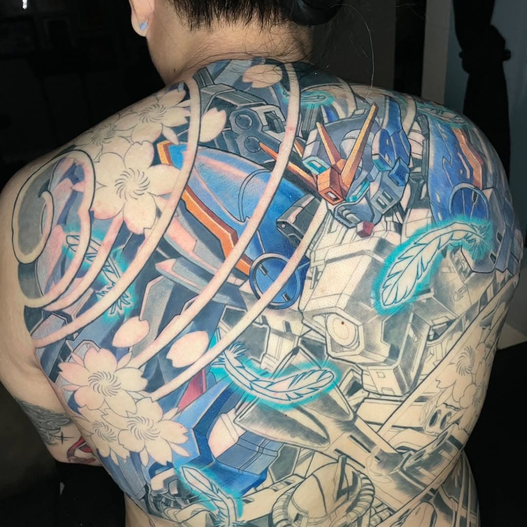 Im too excited other wait to share the progress on this Gundam Backpiece! Got to work on the top portion of the Gundam our last session with Jeff • We're making great progress for this only being our third session!  I hope to see you soon dude!