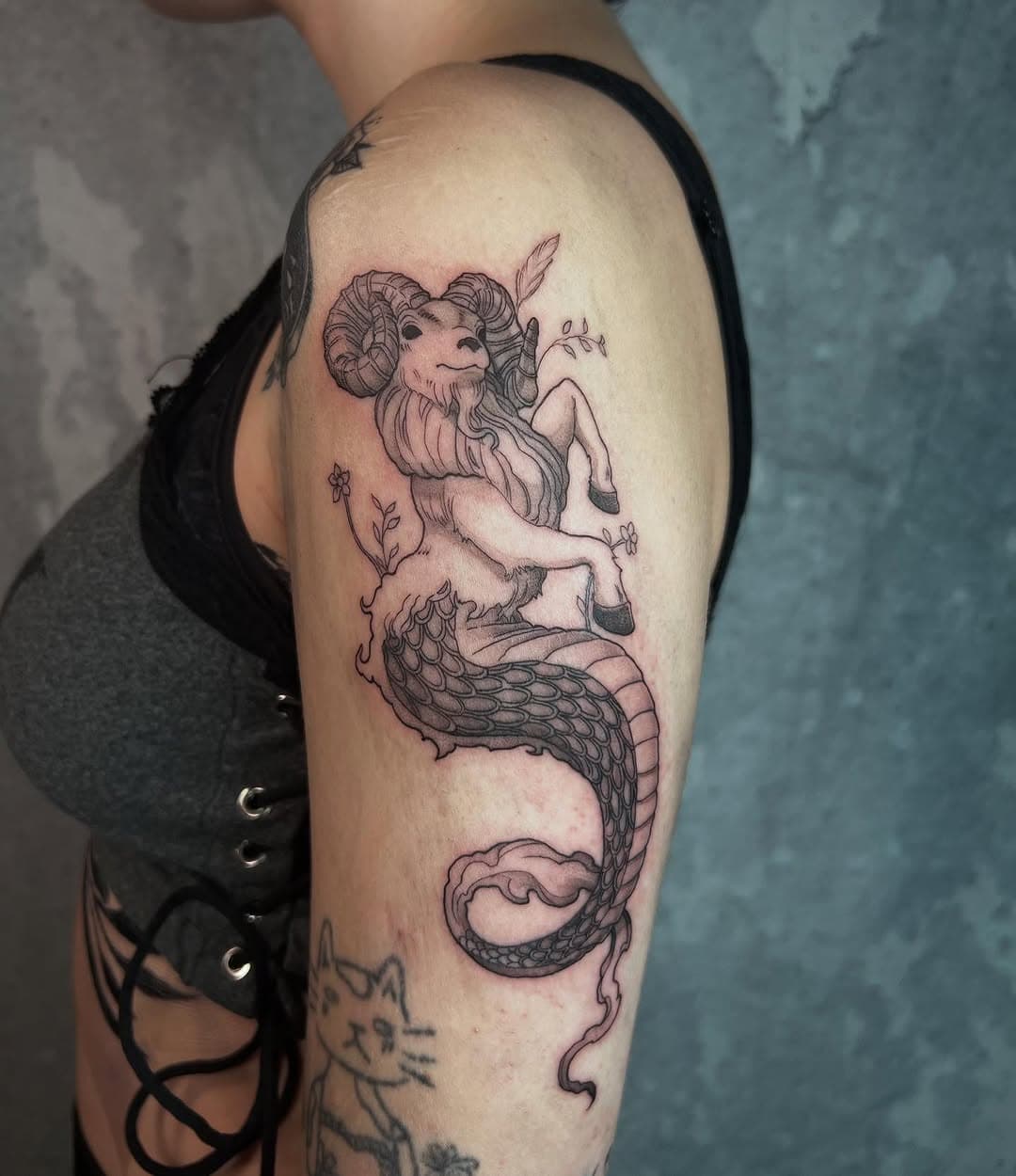 Thank you Nyx for this Capricorn custom work! Was a nice time! Feel free to ask me for zodiac tattoo custom work everyone, it’s original and only for you! #tattoo #tattooart #tattooartist #tattooapprentice #tat #inked #capricorn #capricorntattoo #zodiac #zodiactattoo #torontotattoo #torontotattooartist #apprenticetattoo #bodyart