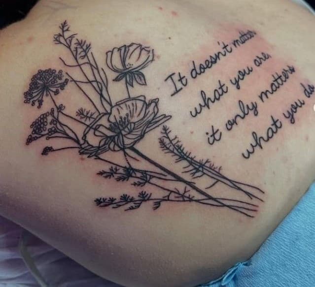 Floral and script piece WIP by Jada @jadamartinart

Color next time!
You can book with Jada via email or DM!
_____________________________________________________
#bouquettattoo#floraltattoo#botanicaltattoo#scriptattoo#bellinghamtattoo#pnwtattoo#bellinghamtattooartist#wwutattoo#bellingham#bellinghamwa