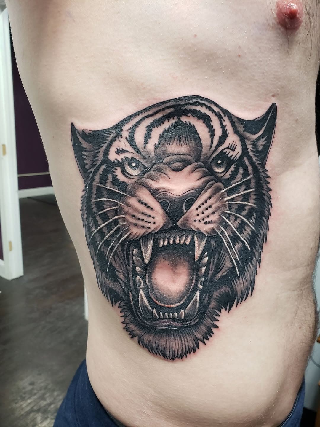 Little Tiger action on ribs from today.