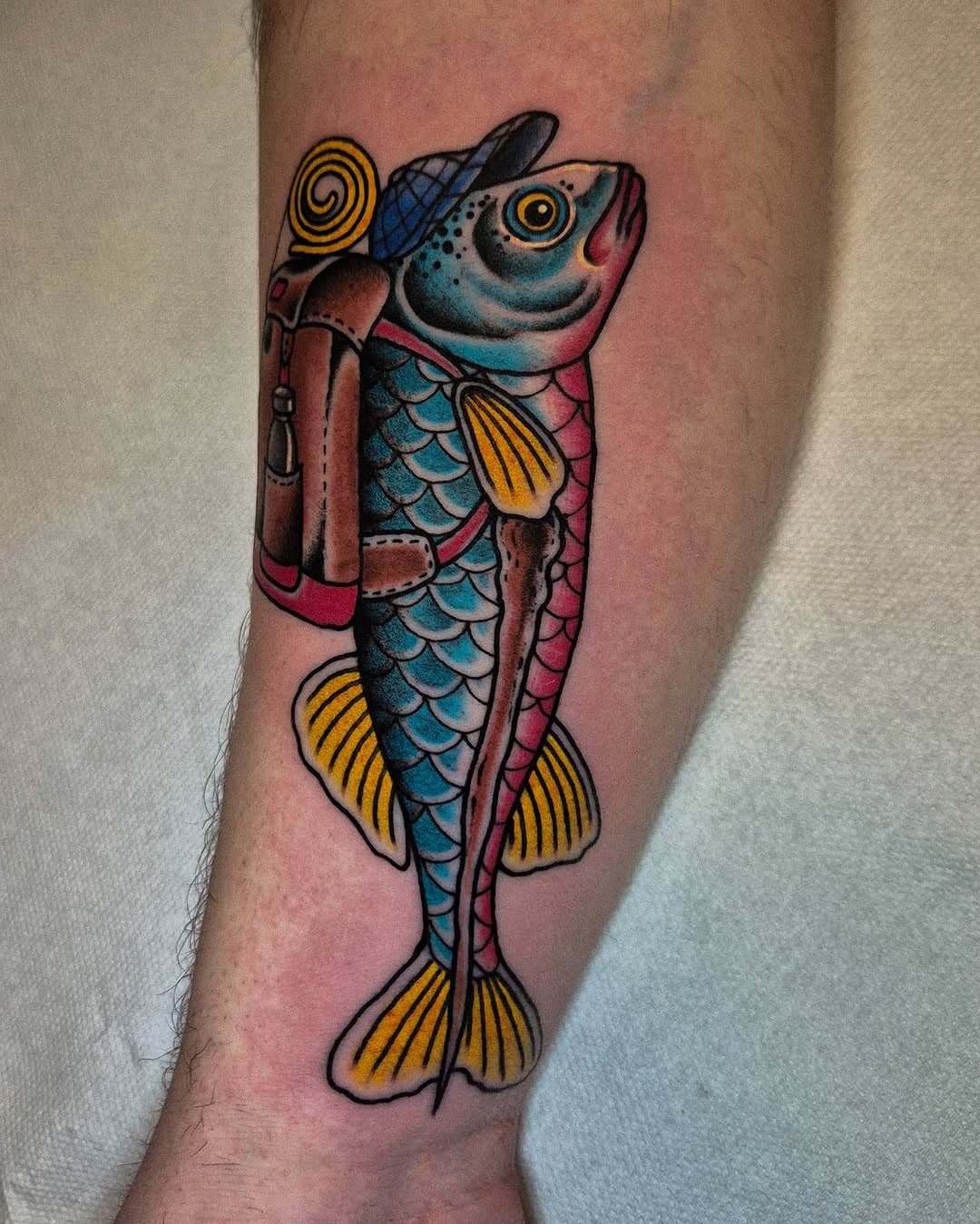 Der Wanderfisch 🙌 man trifft ihn meist im Februar und März überall draußen wos schön ist 😃 Danke fürs Aussuchen, dein Vertrauen und die weite Anreise B 😁

📍@golden_days_tattoo

#tattoo #mannheim #wandern #hiking #fisch #fish #februar #wahl #bundestagswahl #tattoosmitliebe
#madebyacus #madewithacus