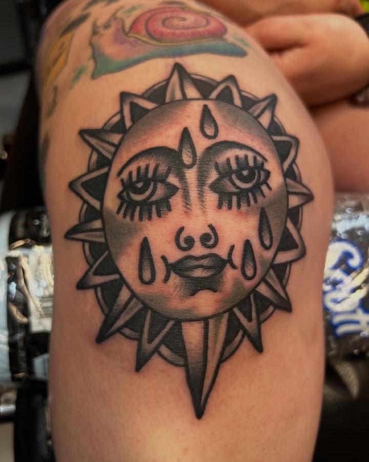 Tattoo by Sean - Sean is available for tattoos on Thursdays 🌟 please check his page for booking @seanpereztattoo 🩸
.
.
#TattooCommunity #TattooCulture #texastattooers #seanpereztattoos #coryrogerstattoomachines  #traditionaltattoo #fiveonetwotattoo