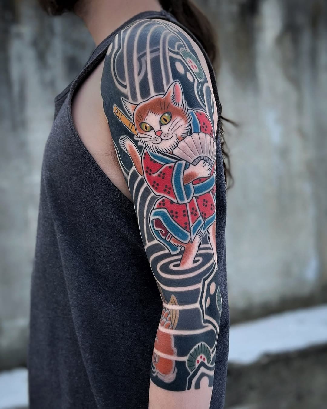 In memory of the beloved cat Shenzi. ➡️ Swipe to the end to see a cute photo Shenzi. It was an honor to make the is tattoo for you @mikeblowphotos. 
•
#japanesetattoo #irezumi #cattattoo #catlovers #koifishtattoo