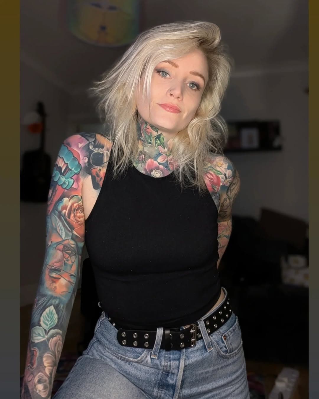 ✨ Happy Sunday Instagram 🖤 Small face/month update, catch me at the wonderful amazing spectacular @electric.altar.tattoo Wednesday-Saturday for all your tattoo needs ✨ p.s. check my raffle out, big prizes yay 
#tattoo 
#colourtattoo 
#cartoontattoo
#sunday 
#31