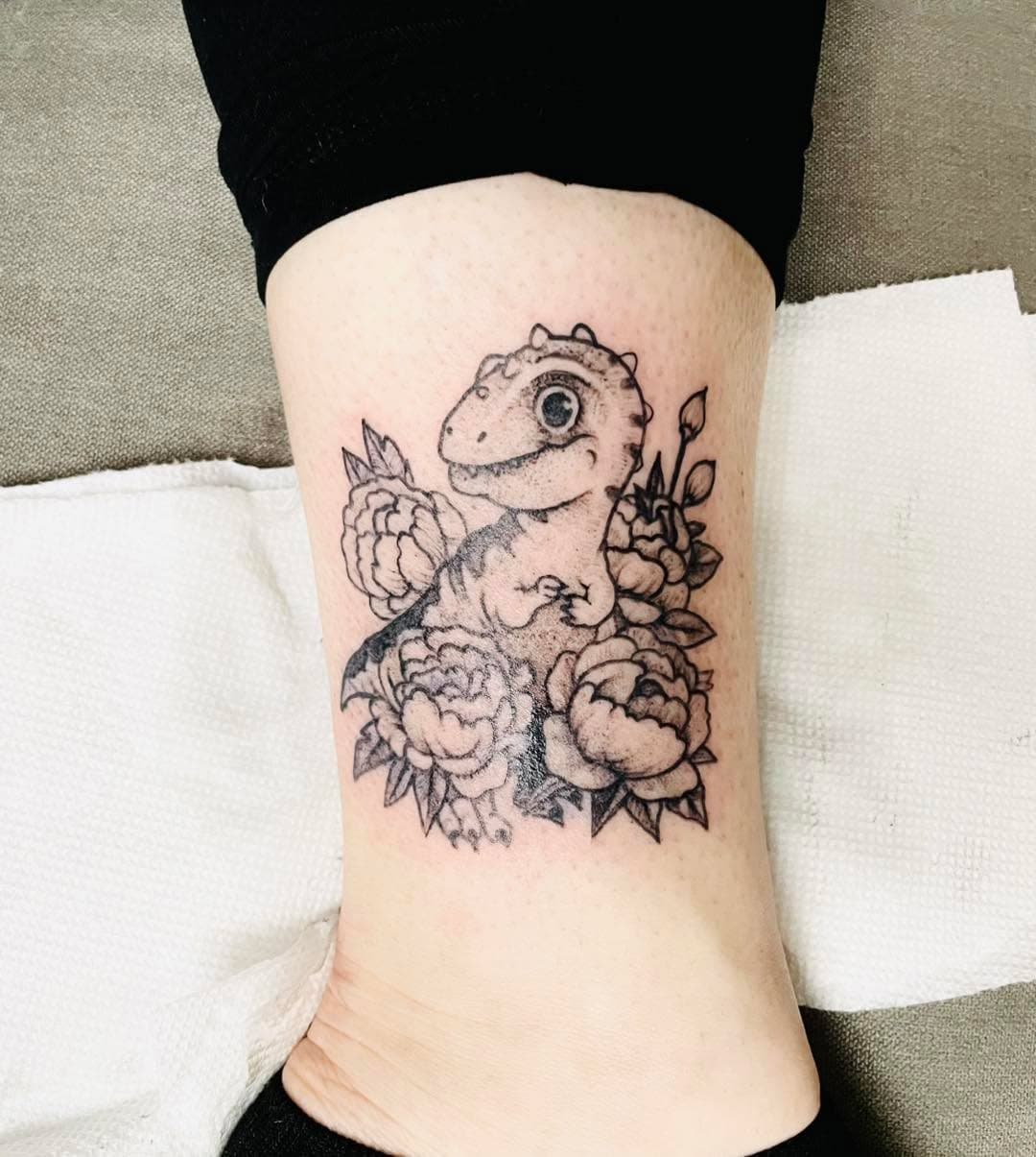 I drew up a darlin Trex for a memorial tattoo.
#dinosaur #dinosaurtattoo #dinosaurtattoos #tattoo #tattoos
#tattoogoodness
 #tattoos #portland #pdx #pacnw  #inkcraft #portlandtattooartists #tattoooftheday 
#instagood  #birdbrainpdx #portlandtattoospecial #portlandtattoos #pdxnow #portlandarts #pdxart #supportlivingartists