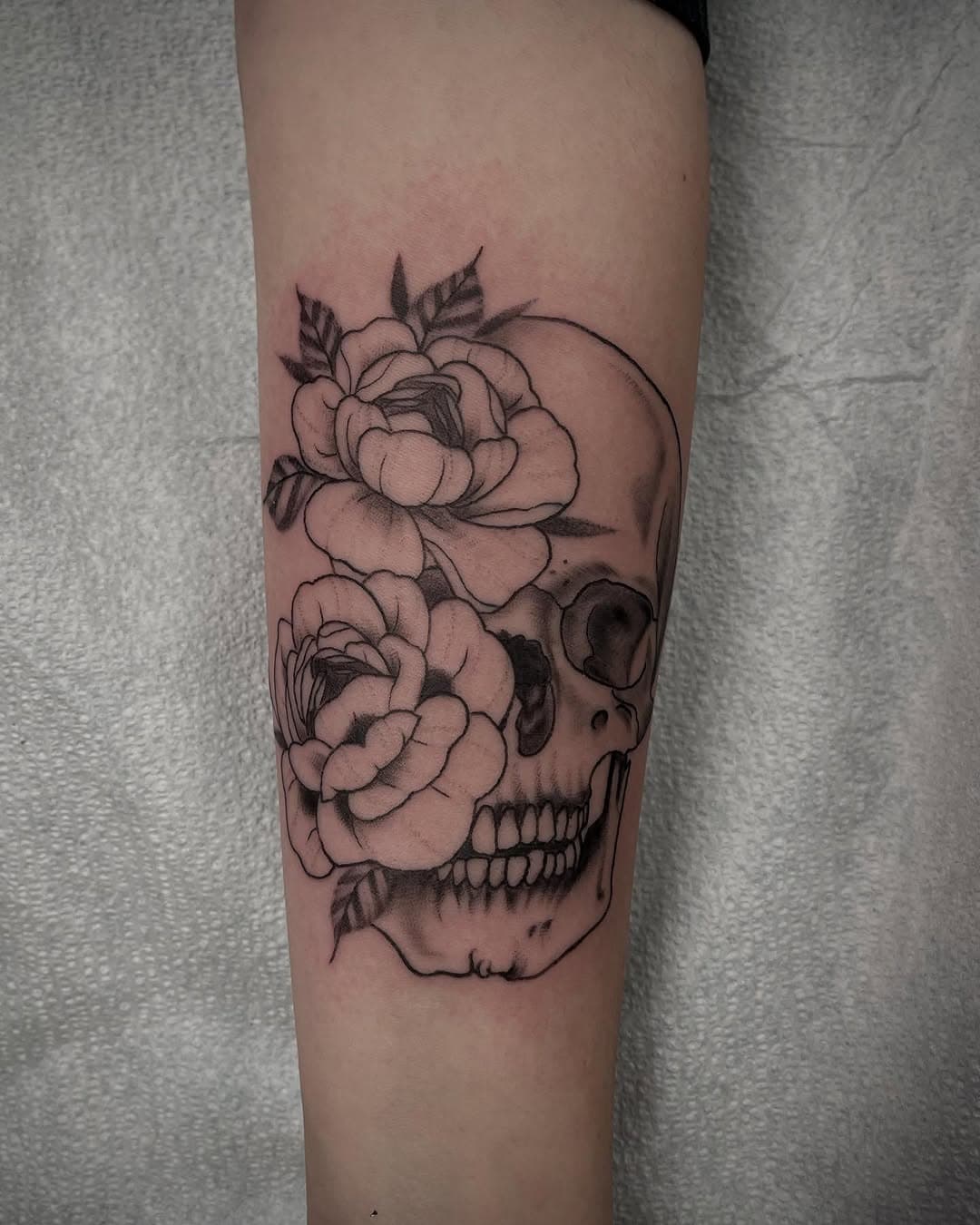 This was so fun. I love traditional, but I also love doing work like this. Please feel free to message me about custom pieces. I love to do them for you. 
DM to book, or ask any questions.