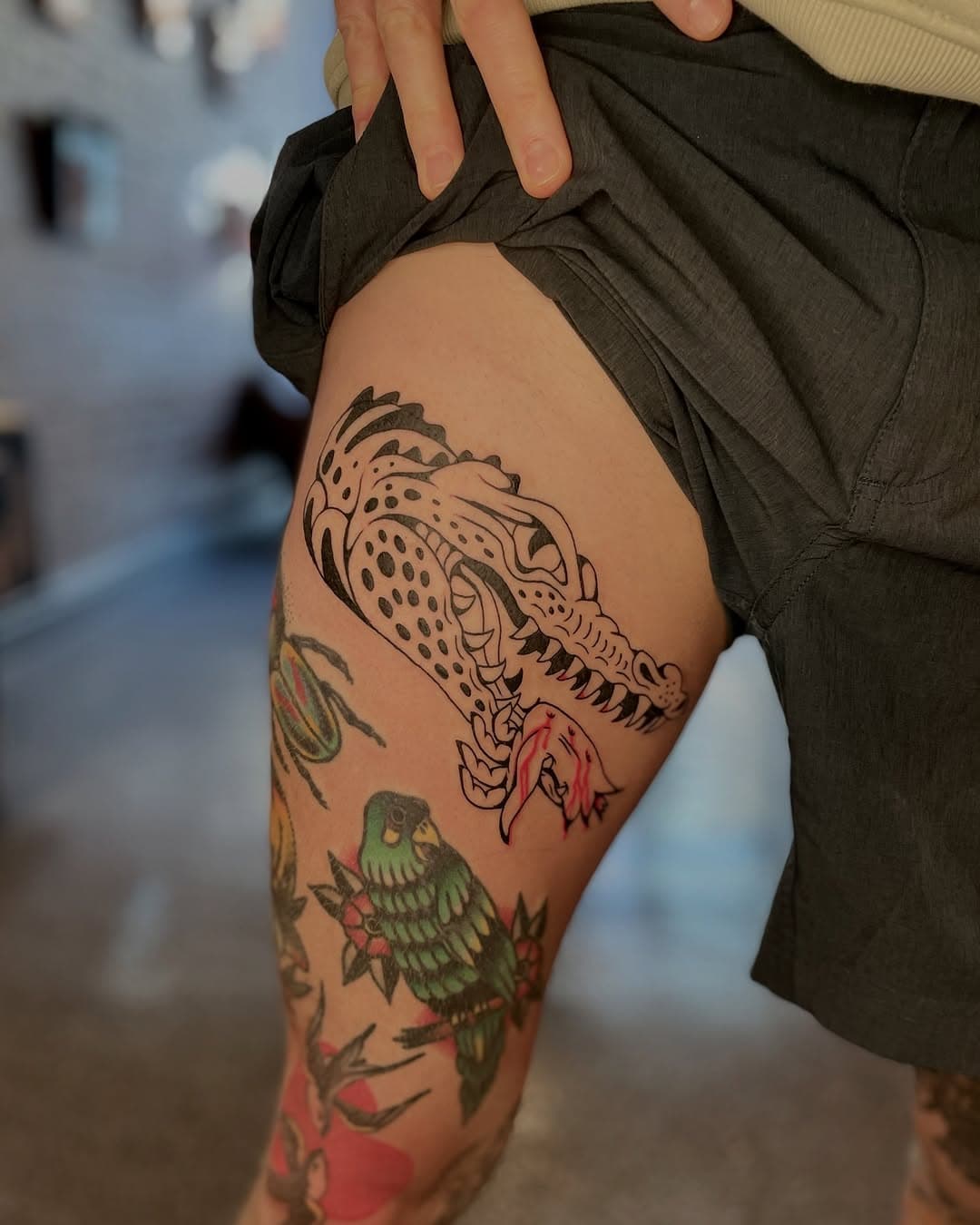 Oh snap! @stevejcoe back in! 
.
#tattoo #tattooed #tattooartist #tattoolife #inked #ink #lewes #lewestattoo #sussextattoo #sussex #eastsussex #smallbusiness #smallbusinessuk #eastbourne #uckfield #seaford #brighton #hailsham #gator #crocodile #crocs #aligators #bite #chomp #reptile #reptiles #reptilesofinstagram