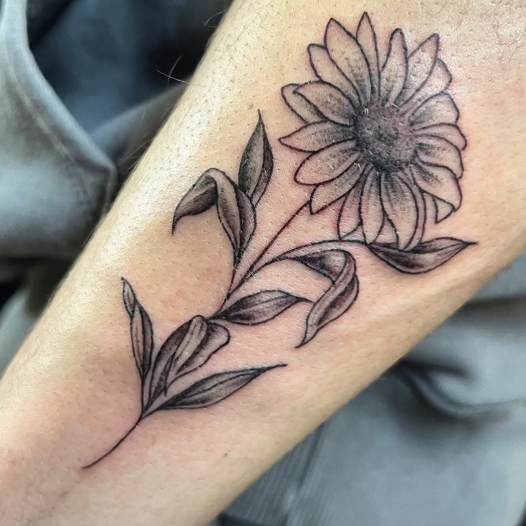 Sunflower design, by Elvis

#tattoo #tattoos #tattooed #tattooist #tatt #tattooideas #tattooing #tattoostyle #tattooartist #leicestertattoo #leicestertattooist #leicestertattoos #leicestertattoostudios #devilsowntattoos #tattoostyle #tattoodesign #tattooidea #instagram #tattooinspiration #tattoolife #sunflower #tattoolove #tattoolovers #tattooed #proceate #flowers #flowertattoo #flowertattoo @elvaharleytattoo