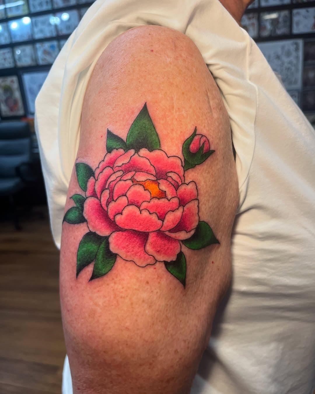 Peony for Lisa made @highstreettattoo Monday Tuesday Friday Saturday 12-10pm Zak