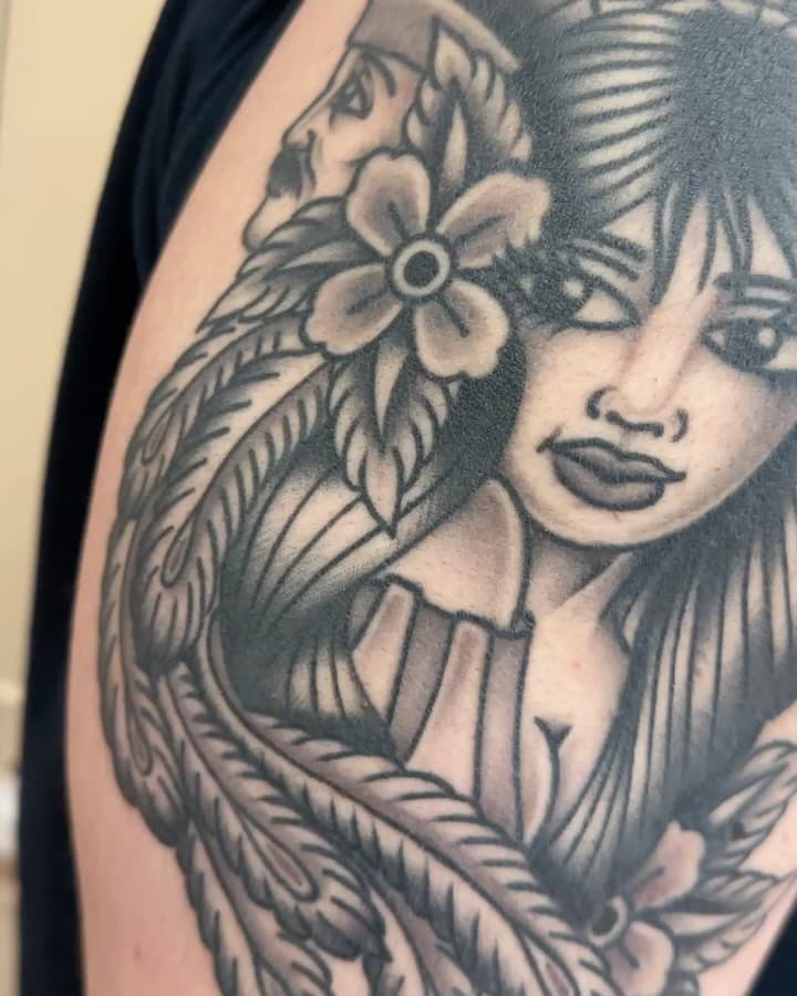 I really love how the shoulder piece healed up. Next to a fresh sad clown. Thanks for always getting fun ones Stevie! Now booking for March! DM or email me for availability. Thanks! @classicfullerton