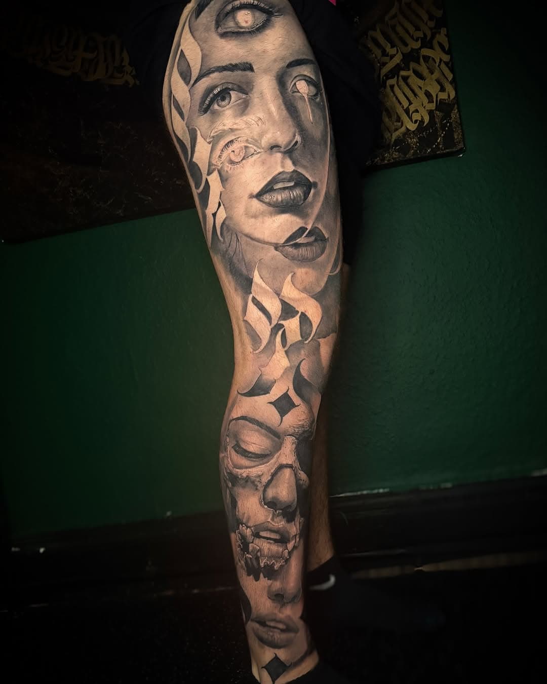 Healed progress short of Rhys’s leg

@sponsored by @killerinktattoo @valknutrotary 

@bridgestreettattoo @pantheraink @kwadron @skinart_healed