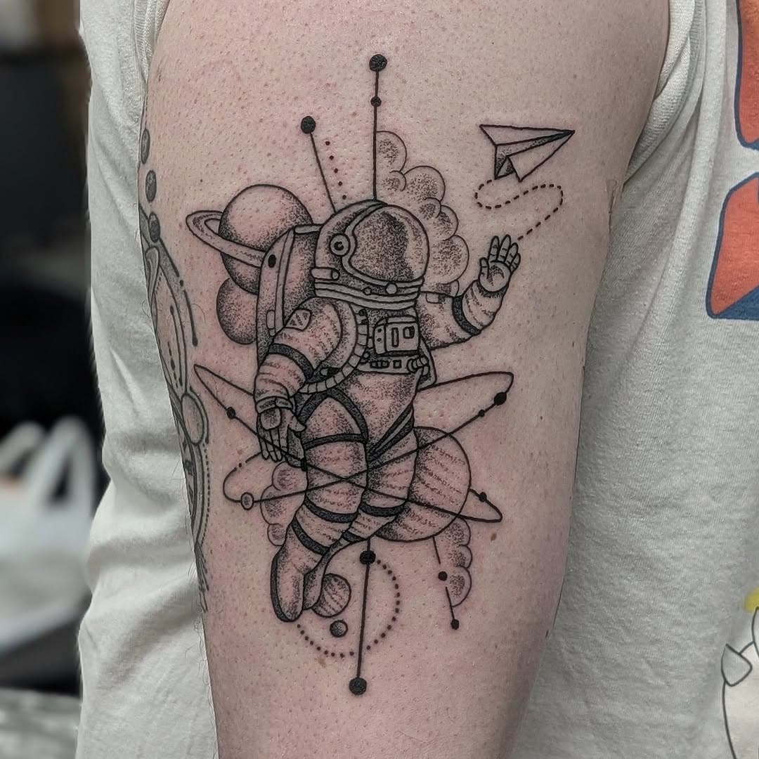 Astronaut throwing paper air plane. Thanks again. @frontiertattooparlour 
#tattoo #tattooideas #tattoostyle #tattooart #astronauttattoo #paperplane #dotworktattoo #dotworkdesign #lineworktattoo #cardiff #cardifftattoo #wales