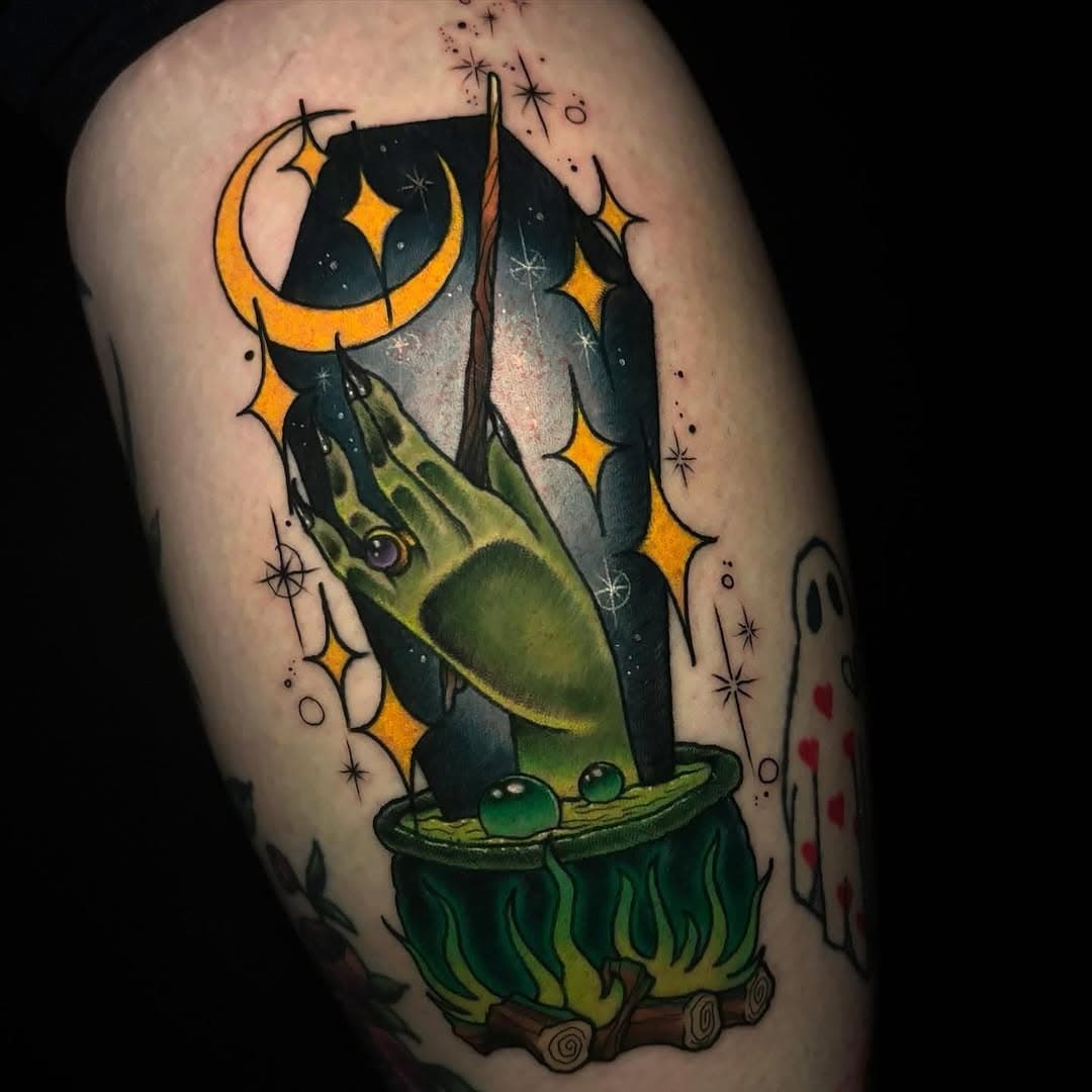 Witchy 🧙 Walk-In Tat! 
By @ericburgertattooer,
@eternaltigertattoo! 
.
.
.
.
.
Made @eternaltigertattoo with @hustlebutterdeluxe @dynamiccolor @axysrotary @chicagosbesttattooartist @the.best.tattoo.page @thesolidink #witch #witchtattoo #witchtattoos