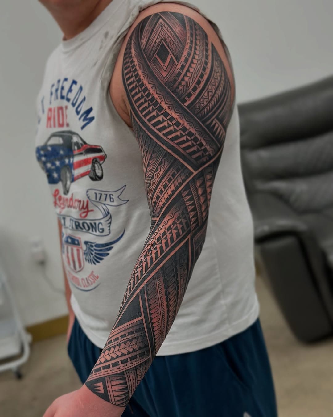 Done 

FOR BOOKING 🙏🏼🙏🏼🤙🏽🤙🏽
TXT shop (907)255-8256 

ANCHORAGE Location: 
341 BONIFACE unit G
Anchorage Alaska 99504

VALDEZ ALASKA location:
310 Pioneer Dr
Valdez Alaska 99686

 @lilusotattoo @luitattoo.ak #lilusotattoo #luitattooak #alaska #anchorage #valdezalaska #luitalo #lilusoinktattooak #lilusoink  #liluso #ak907 #alaskatattoos #anchoragealaska #tatausamoa #polynesianfreehand #polynesiantattoos #freehandtattoos #valdezalaskatattoos #luitalofreehand #luitattooak #lilusoinktattoo #fyp