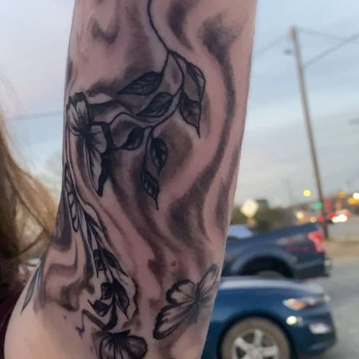 A steady work in progress done by Bobby Maness today! If you like this piece or pieces like this make sure to contact him or any of our other artists to book an appointment or stop in and see us at 2652 Randleman Rd. Greensboro, NC!

 #greensborotattooshop #tattooshop #fypシ #availability #availabilityopen #tattoostudio #tattootherapy #greensborotattoos #foryourpageinstagram #foryourpage🌸❤️ #tattoodeals #tatoos #personalizedtattoo #forsakenarttattoos #forsakenarttattoostudio #forsakenarttattoosnc #available #tattoodeal #tatoosparadise #foryourpageシ #Greensboro #tattoostyle