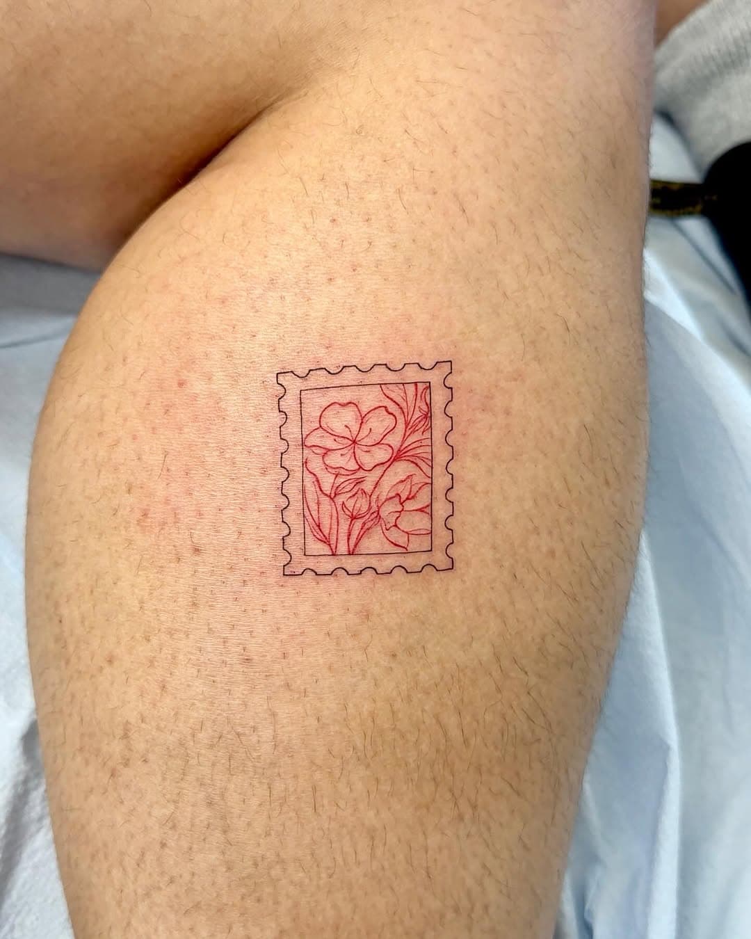 New post stamp

Thank you for coming with me 😁😁

@inkmealley #nyc #newyork #nyctattoos #tattooart #tattooing #tattooist #tattooflash #newyorktattoo