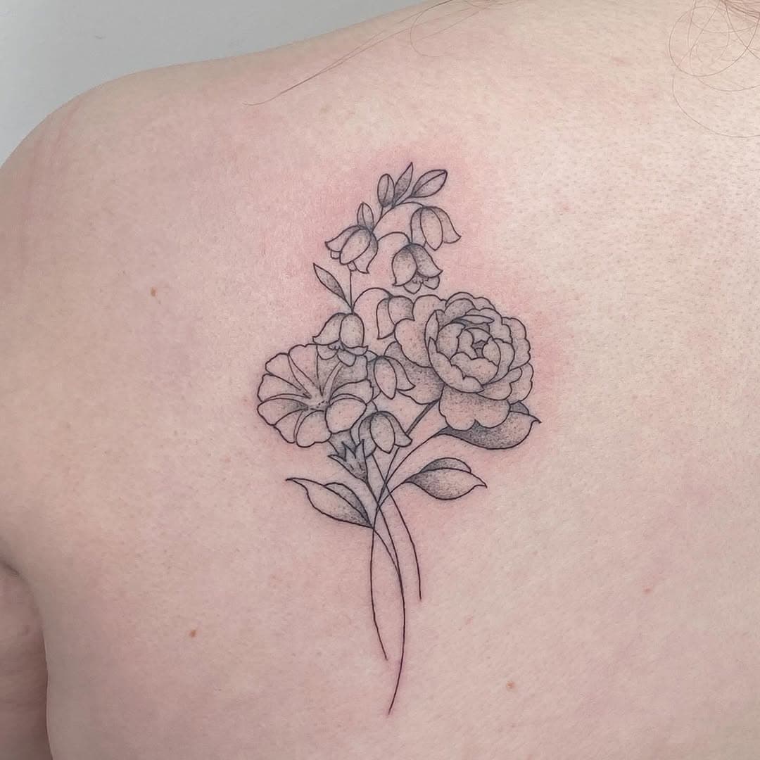 Sweet little birth month flower bundle for Kate 💕 thank you for letting me do this for you!
.
.
.
#birthmonthflowers #birthmonthflowertattoo #flowertattoo #floraltattoo #oakvilletattoos #gtatattoos #torontotattoo #mississaugatattoos #ontariotattoos #canadiantattooartist #ontariotattooartist