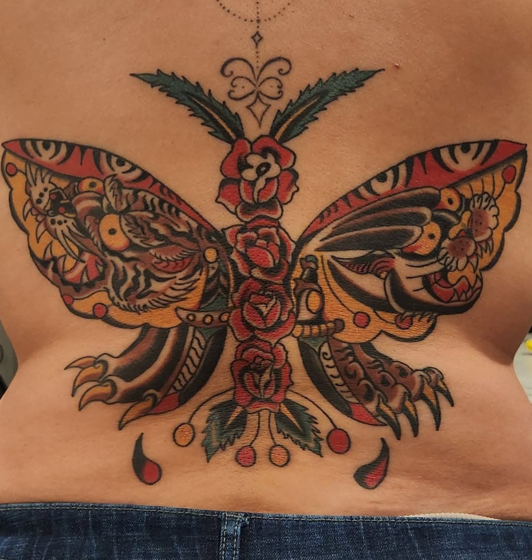 Here's a healed-up butterfly tattoo i did a couple of weeks ago on Martha. Thank you so much 🙏🏻